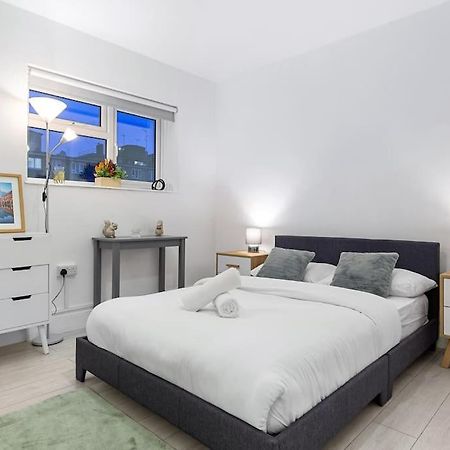 Holiday Home Near Kings Cross Sleep 12 Sp7 伦敦 外观 照片