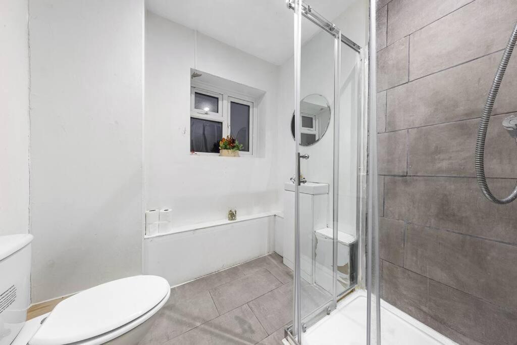 Holiday Home Near Kings Cross Sleep 12 Sp7 伦敦 外观 照片