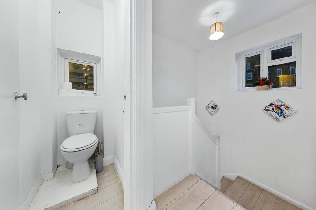 Holiday Home Near Kings Cross Sleep 12 Sp7 伦敦 外观 照片