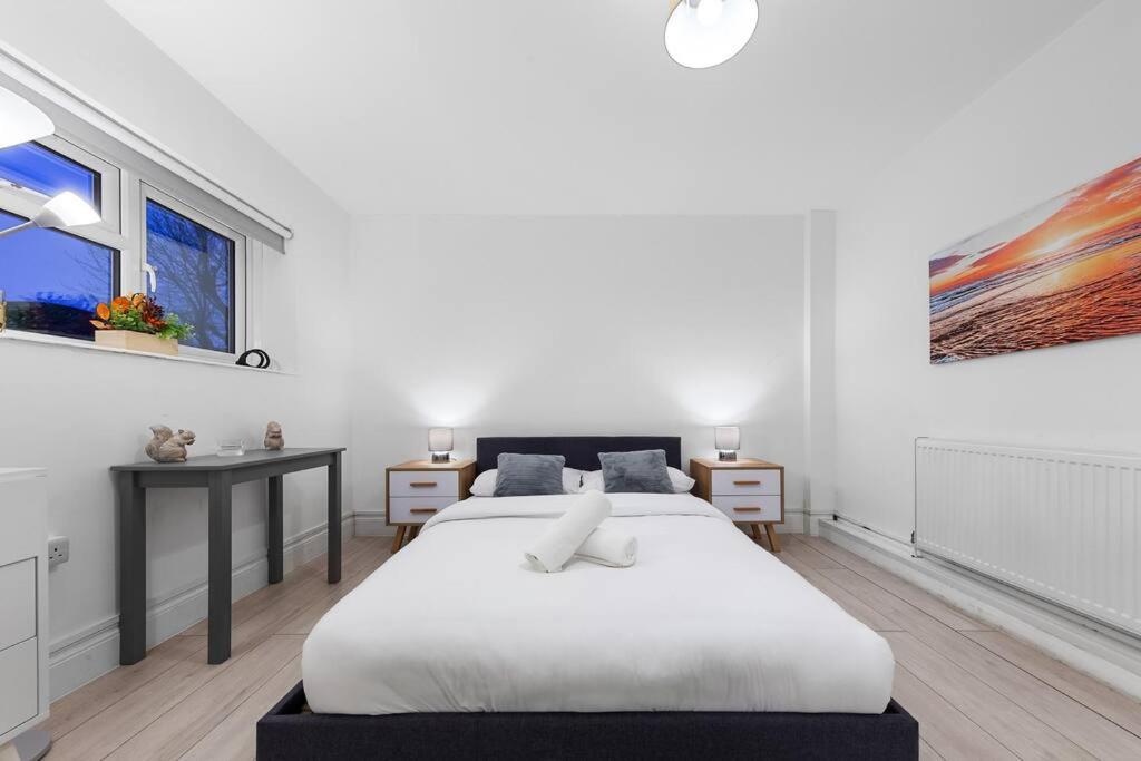 Holiday Home Near Kings Cross Sleep 12 Sp7 伦敦 外观 照片