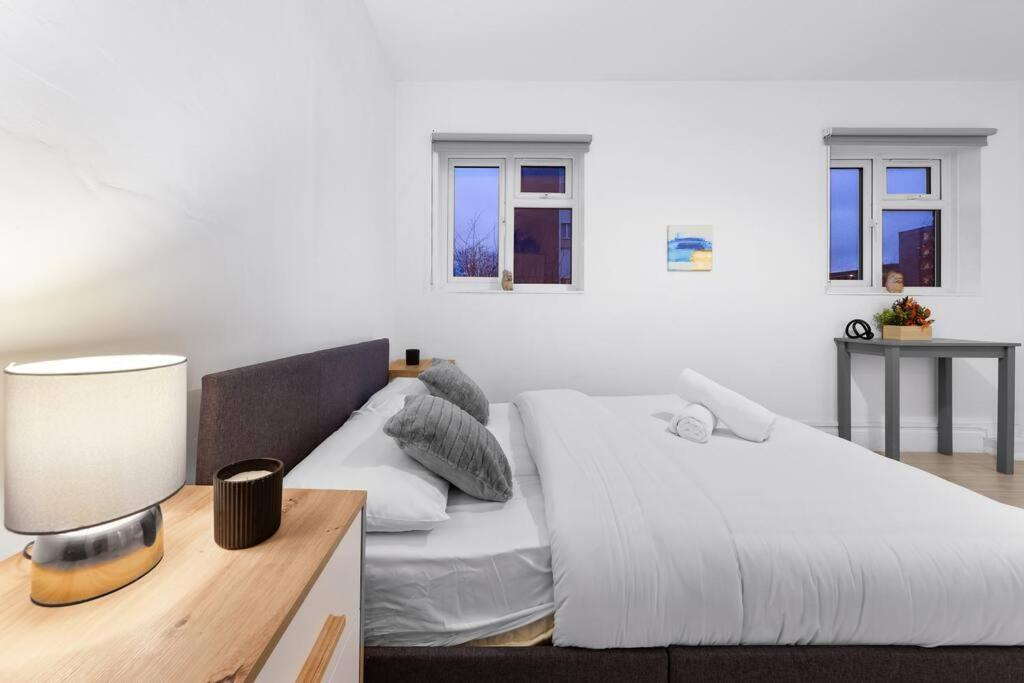 Holiday Home Near Kings Cross Sleep 12 Sp7 伦敦 外观 照片