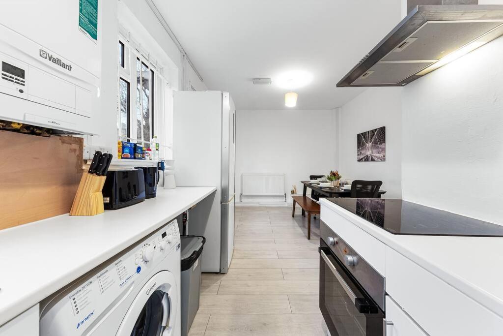 Holiday Home Near Kings Cross Sleep 12 Sp7 伦敦 外观 照片
