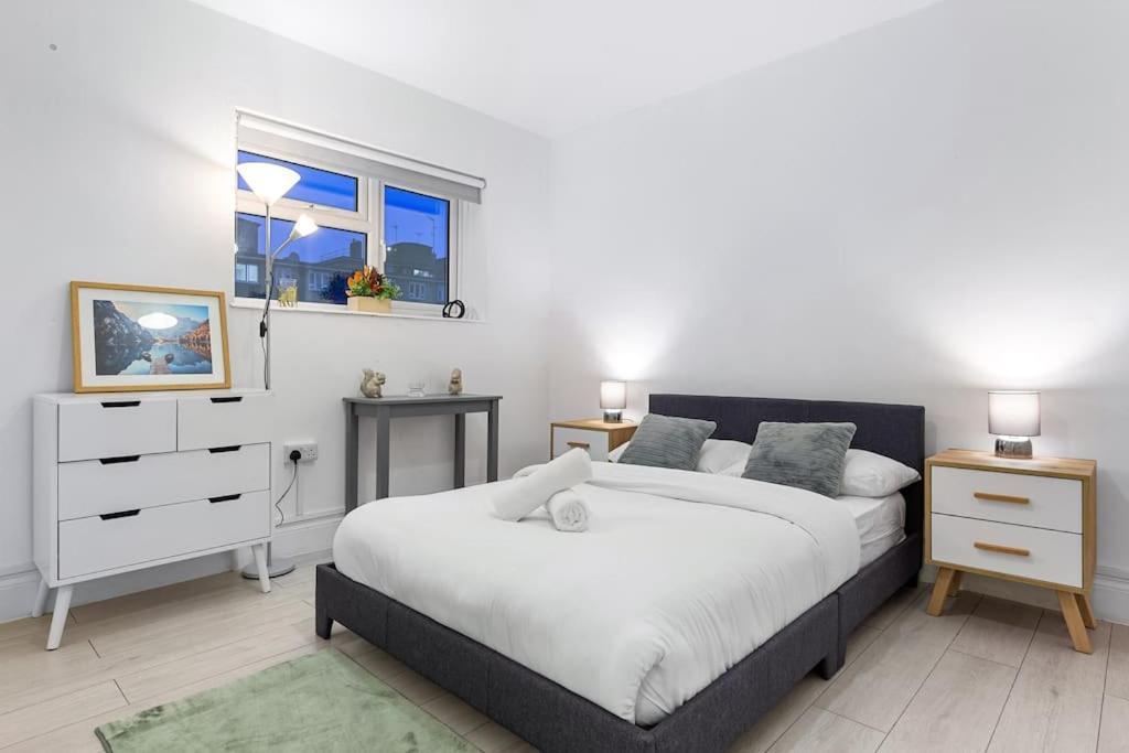 Holiday Home Near Kings Cross Sleep 12 Sp7 伦敦 外观 照片