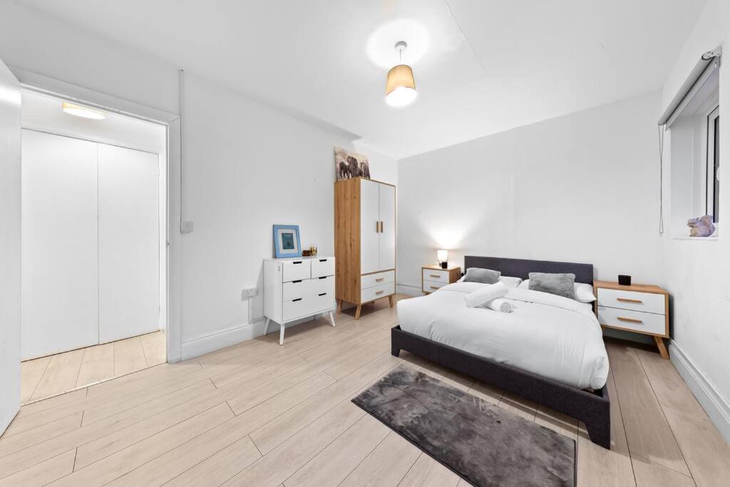 Holiday Home Near Kings Cross Sleep 12 Sp7 伦敦 外观 照片